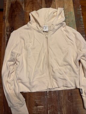 OFFLINE by Aerie Cream Zip Hoodie - Medium